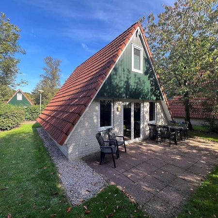 Het Familie Boshuisje - Vakantiewoning Op Prachtig Park Met Veel Faciliteiten Inc Ligbad Gramsbergen Esterno foto